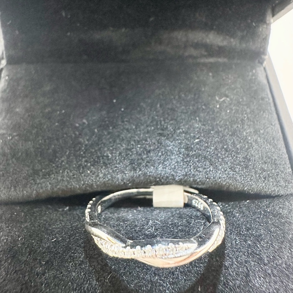 Moissanite Wedding Band Twisted Ring Anniversary GRA Certified 925 18K - Picture 6 of 14
